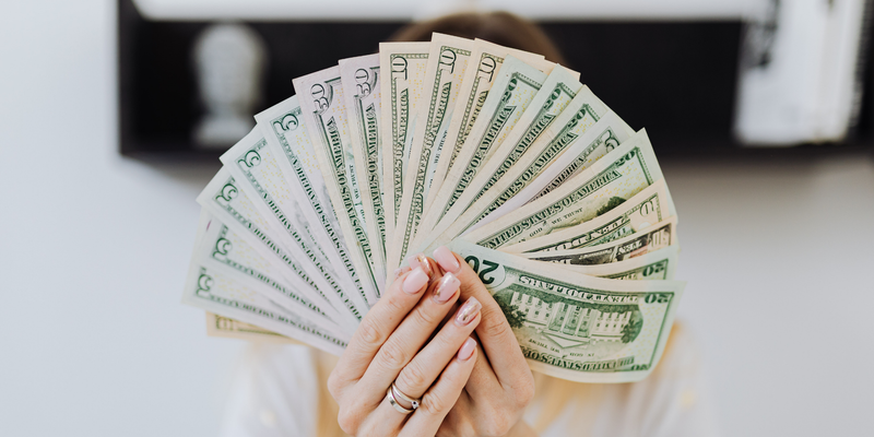 You are currently viewing 10x Your Income in 2025 Without Working Longer Hours