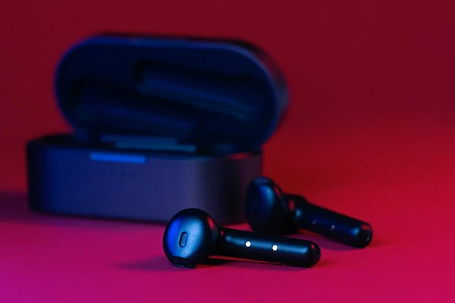 Read more about the article Best premium wireless earphones- Technology News, FP