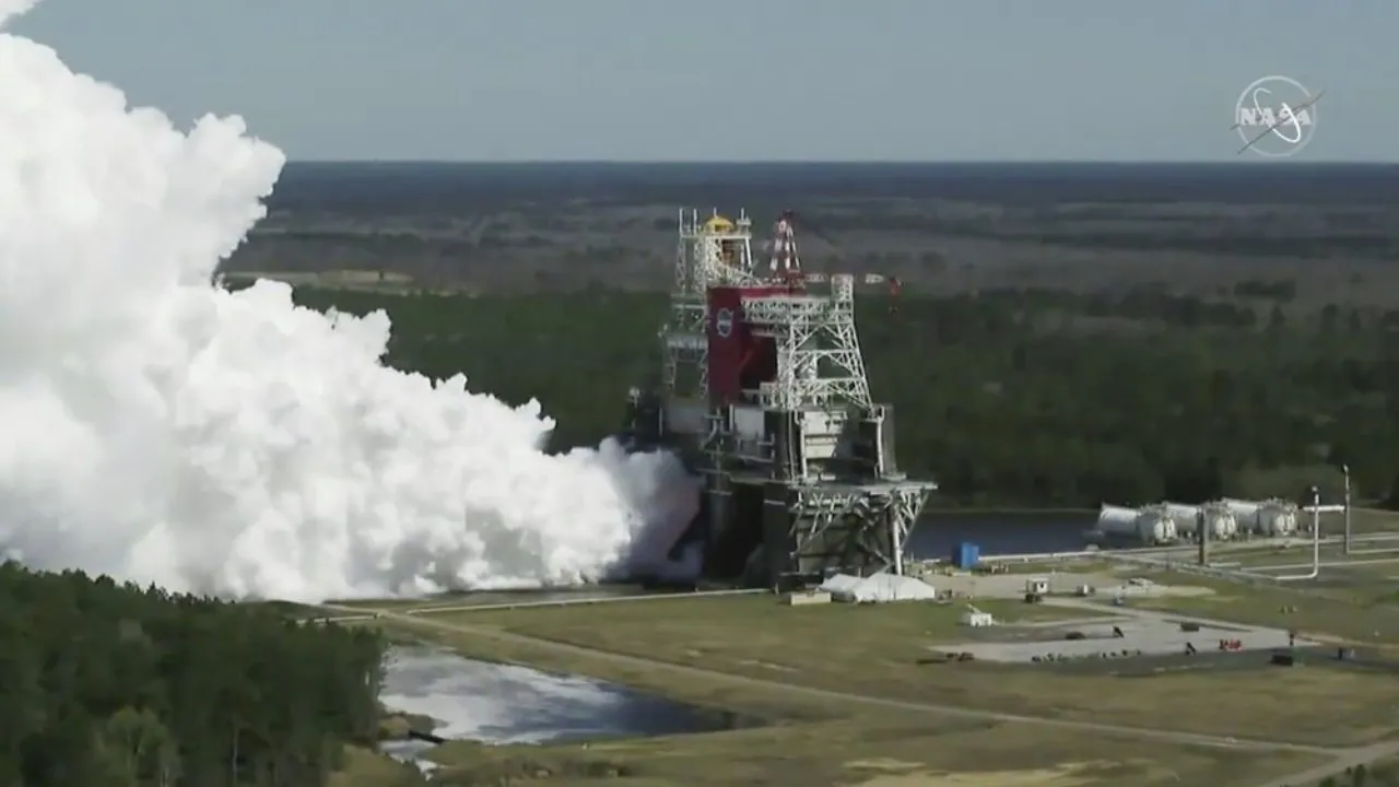 Read more about the article NASA’s SLS moon rocket passes ‘hot fire’ engine test; test launch plans remain unclear- Technology News, FP