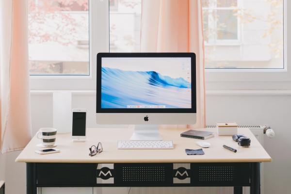 Read more about the article Fleex lets you allocate a monthly budget for work from home equipment – TechCrunch