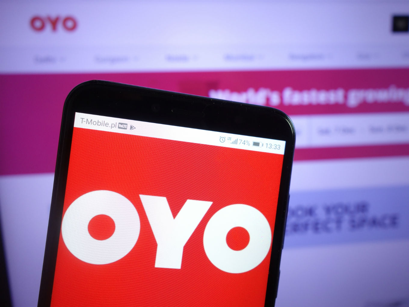 You are currently viewing OYO’s Singapore Arm Secures $200 Mn SoftBank Term Loan