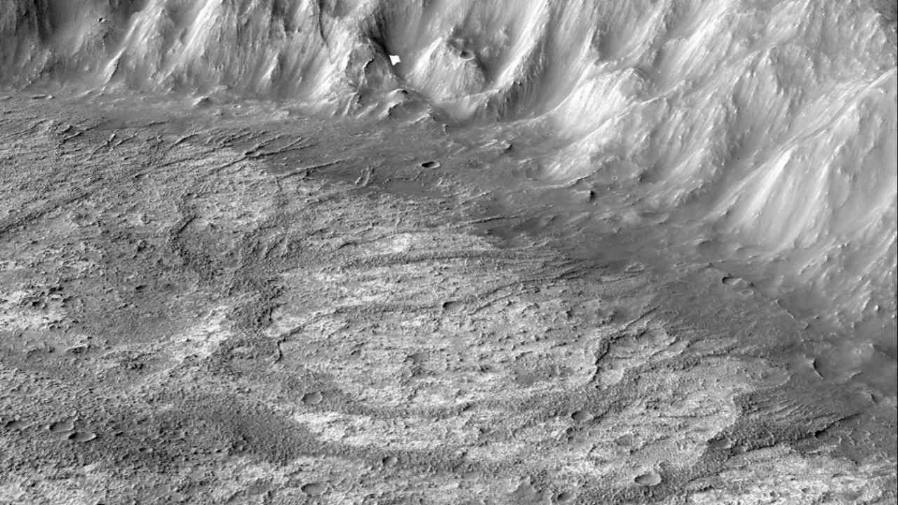 You are currently viewing Researchers discover a new type of crater lake on Mars’ surface- Technology News, FP