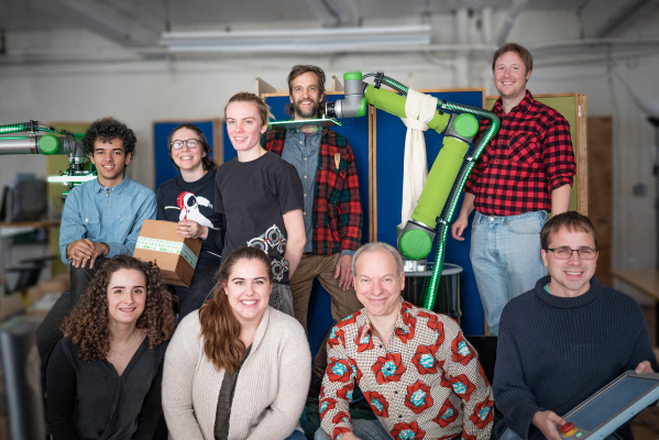 You are currently viewing MIT startup Pickle raises $5.75M for its package-picking robot – TechCrunch