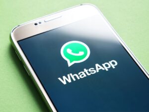 Read more about the article Delhi HC Rejects WhatsApp, Facebook Plea To Stop CCI Antitrust Probe