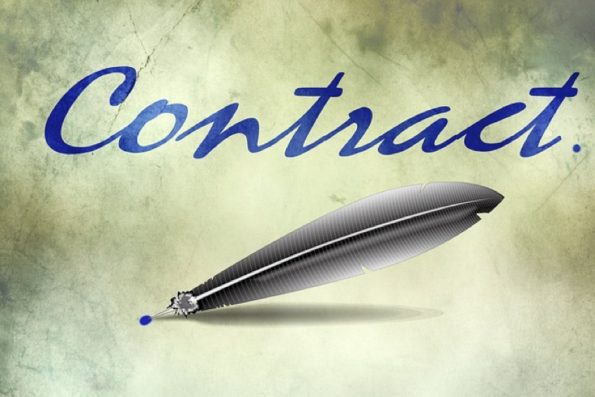 You are currently viewing Choose Your Contracts Wisely – Precautions to Take Before Signing An Agreement
