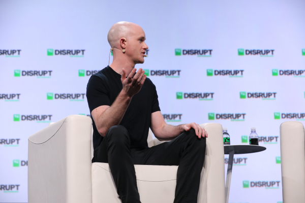 You are currently viewing Coinbase to direct list on April 14th, provide financial update on April 6th – TechCrunch