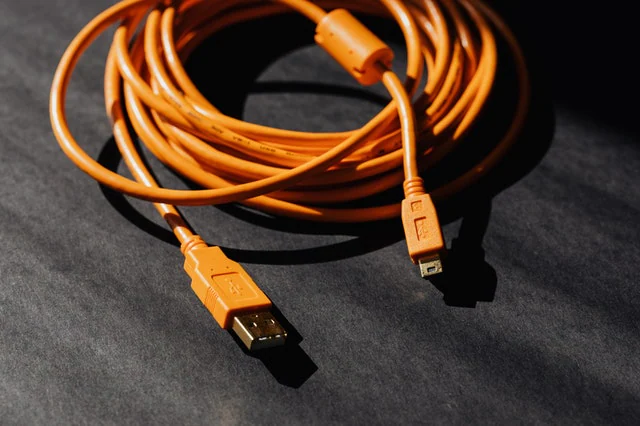 Read more about the article Connect all your devices seamlessly with these top adaptor cables- Technology News, FP