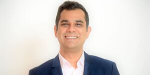 Read more about the article Mayank Jain joins CarDekho’s New Auto business as CEO