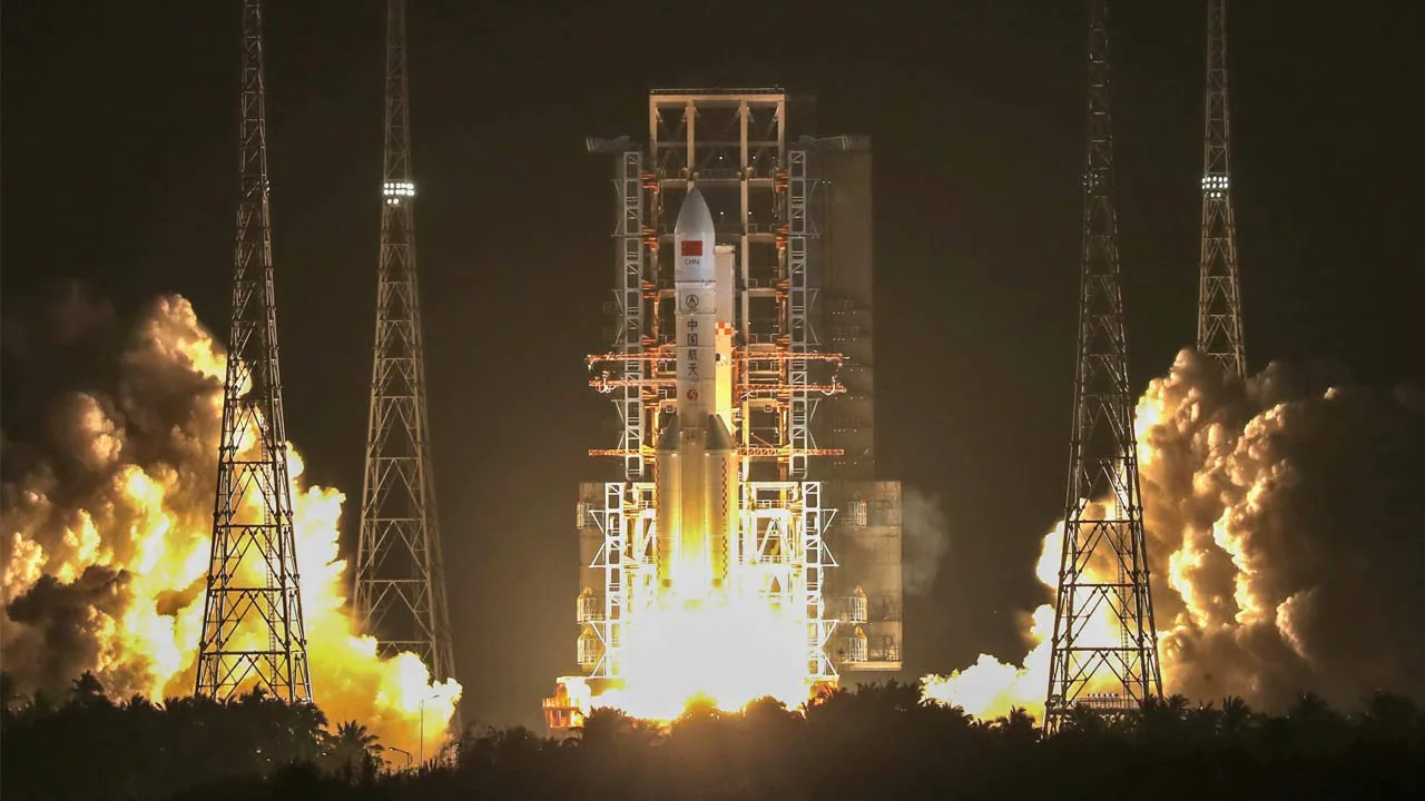 Read more about the article Debris from China’s Long March 5B rocket is hurtling towards Earth, expected to crash next week- Technology News, FP