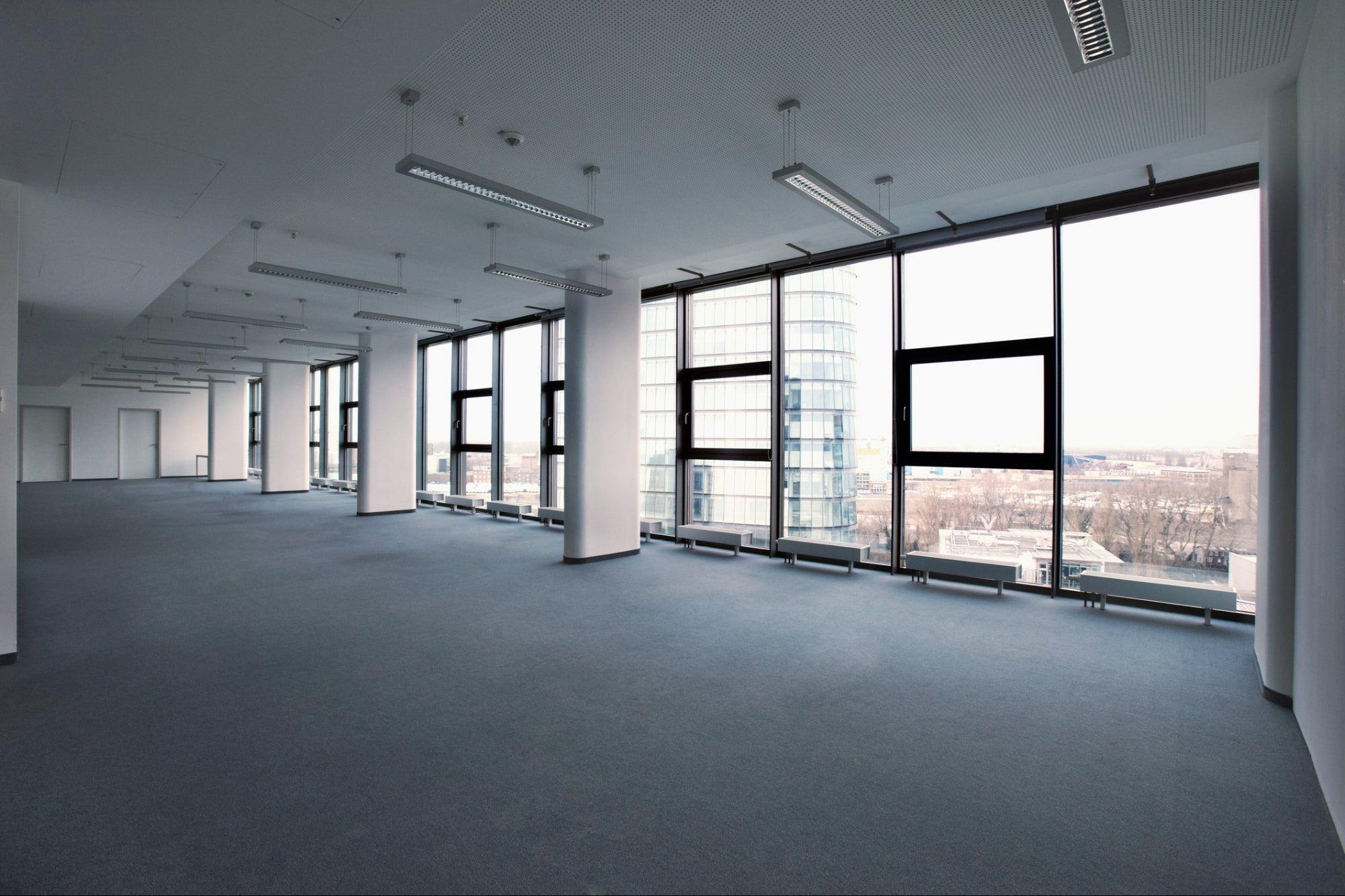 You are currently viewing 5 Ways You Can Profit from Your Empty Office Space