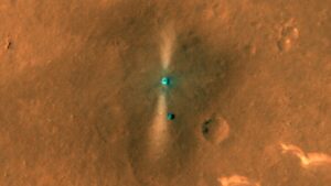 Read more about the article NASA’s HiRISE camera clicks coloured picture of China’s Zhurong rover on Mars- Technology News, FP