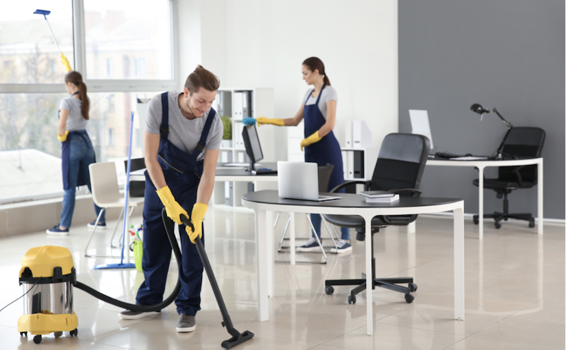 You are currently viewing Commercial Cleaning: The Top 3 Reasons for Hiring Cleaners