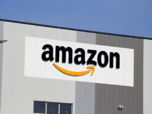 Read more about the article Singapore Tribunal To Hear Amazon Vs Future Case From July 12