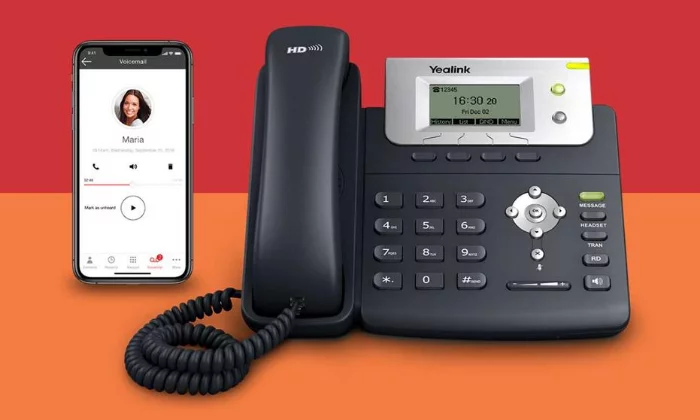 Read more about the article The Best VoIP Phone Services (In-Depth Review)