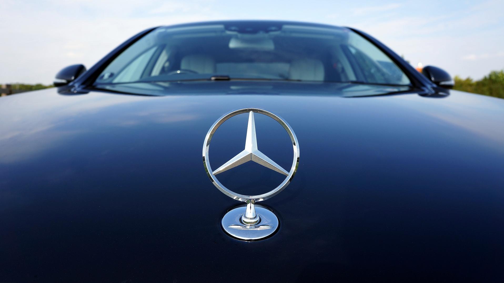 You are currently viewing Mercedes-Benz India to implement direct-to-consumer sales model starting October 2021- Technology News, FP