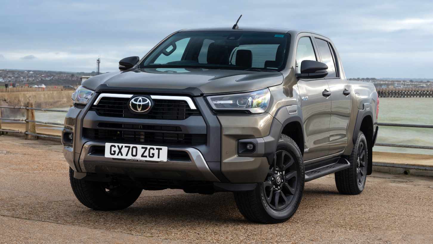 You are currently viewing Toyota Hilux pick-up truck set to be launched in India early in 2022, will rival the Isuzu V-Cross- Technology News, FP