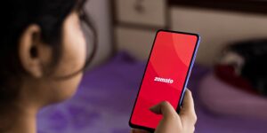 Read more about the article Zomato begins pilot in Delhi for grocery delivery