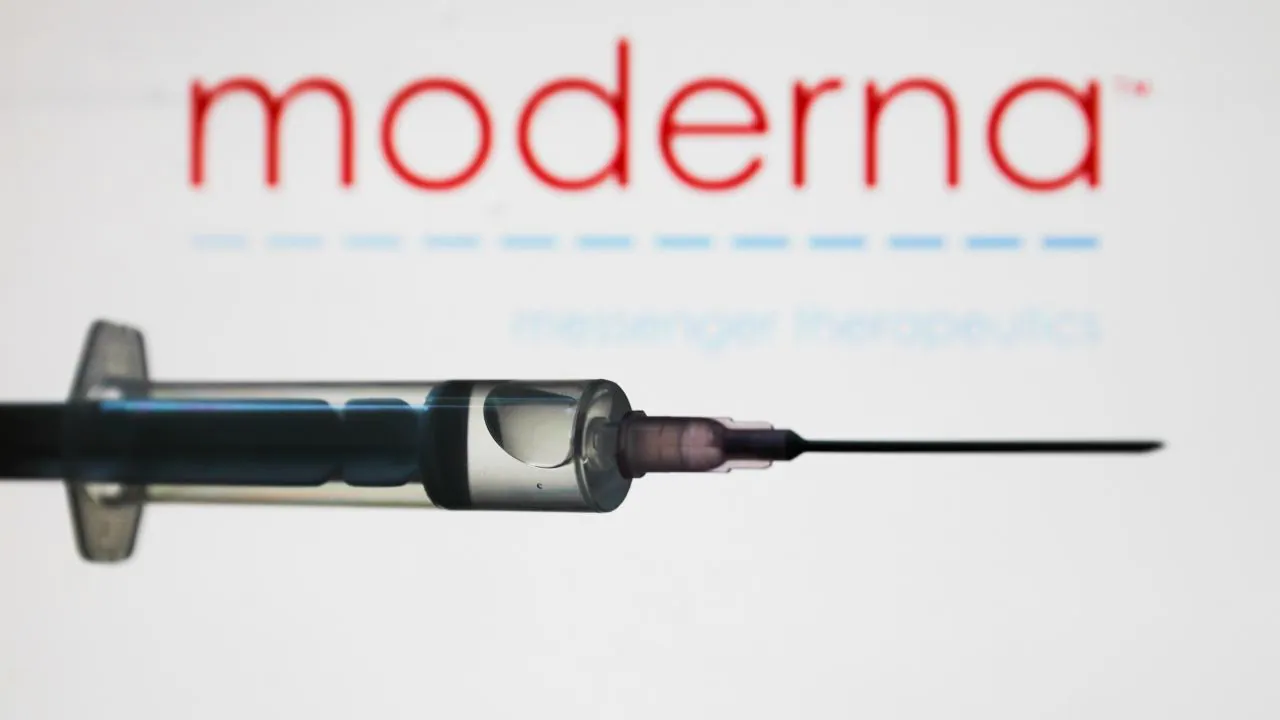 You are currently viewing Moderna has begun human trials for an mRNA vaccine that targets multiple influenza strains-Health News , FP