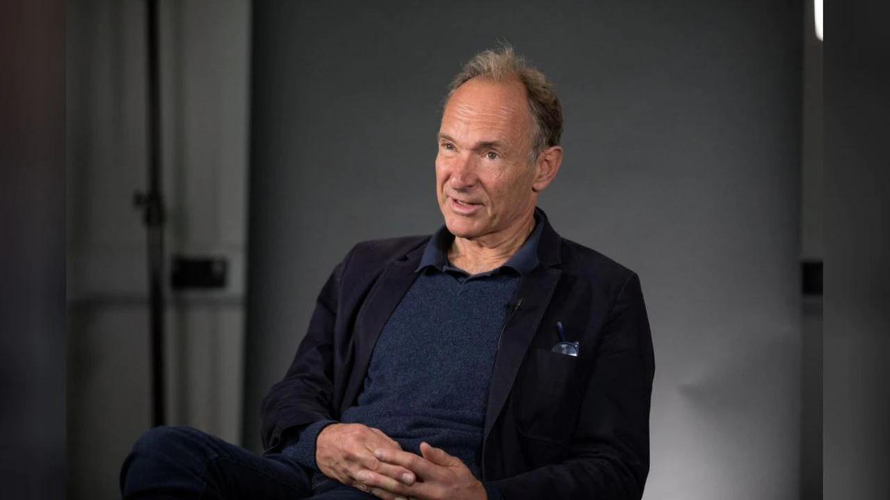 Read more about the article Tim Berners-Lee’s World Wide Web source code NFT sells for $5.4 million- Technology News, FP