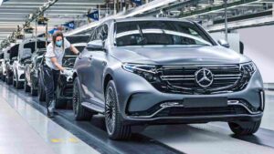 Read more about the article Mercedes-Benz aims to go electric-only by 2030, will launch G-Class EV by 2024- Technology News, FP