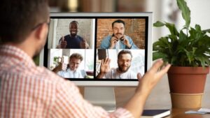 Read more about the article 3 ways small businesses can manage their remote workers in 2021