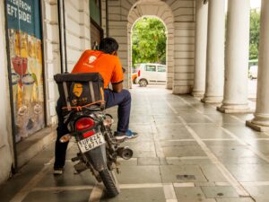 Read more about the article Swiggy Pilots Direct Ordering For Restaurants Amidst Backlash From Industry 