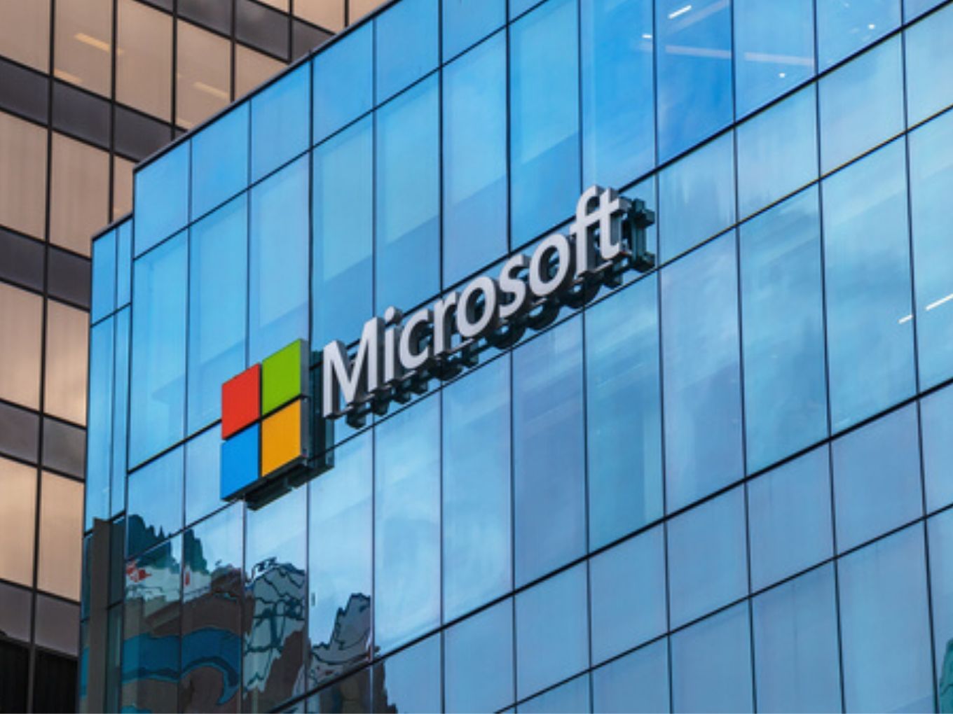 You are currently viewing Microsoft To Collaborate With Invest India To Support Tech Startups