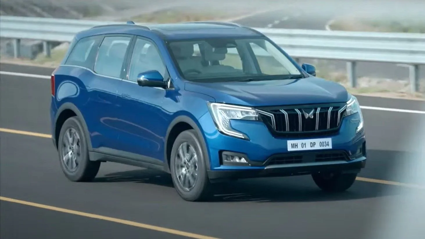 You are currently viewing Mahindra XUV700 launched in India at a starting price of Rs 11.99 lakh, undercuts even the outgoing XUV500- Technology News, FP