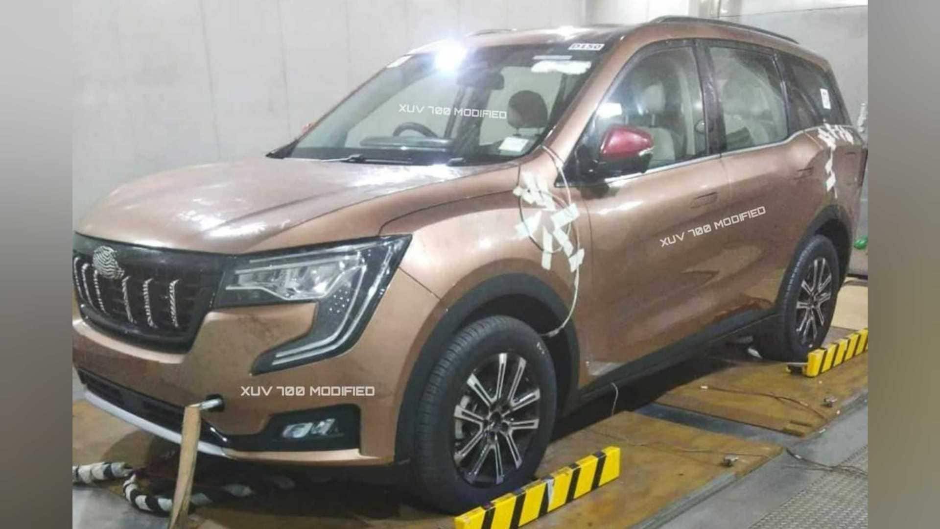 You are currently viewing Mahindra XUV700 spied fully undisguised ahead of debut, feature details revealed- Technology News, FP