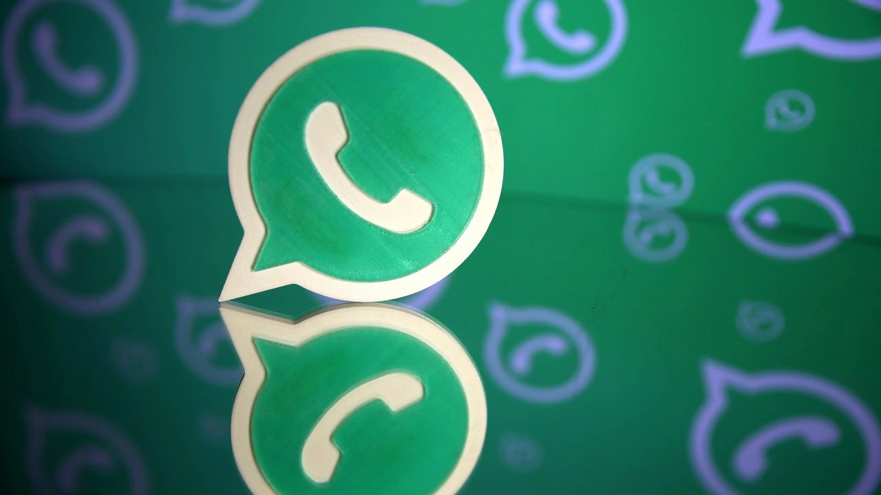 Read more about the article WhatsApp might soon let users react to messages in chat with emojis: Report- Technology News, FP