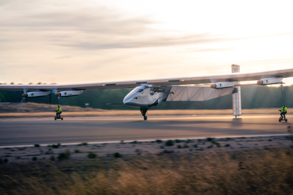 You are currently viewing Solar-powered aircraft developer Skydweller Aero adds $8M to Series A, partners with Palantir – TechCrunch