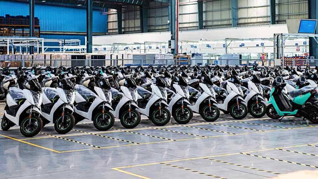 You are currently viewing Ather Energy commissions second plant to ramp up production to 400,000 units amid surging e-scooter demand- Technology News, FP