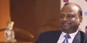 Read more about the article OYO onboards Former SBI Chairman Rajnish Kumar as strategic group advisor