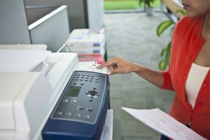 Read more about the article 10 Features to Look for in Business Check Printing Software