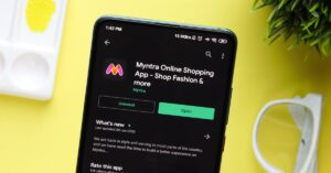 Read more about the article Myntra’s Revenue Soars To INR 2,466 Cr While Loss Dip By 42% In FY21