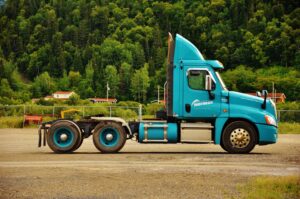 Read more about the article Things to Know Before Starting a Trucking Business