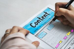 Read more about the article Top 3 B2B Content Marketing Trends That Deserve Your Attention and How to Harness Them￼