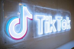 Read more about the article TikTok launches a music distribution platform, SoundOn – TC