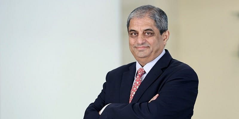 You are currently viewing Aditya Puri says Paytm focuses on cashback rather than services