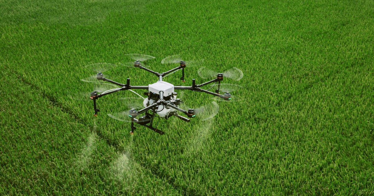 You are currently viewing Govt Working To Fastrack Drone Adoption In Agriculture Sector