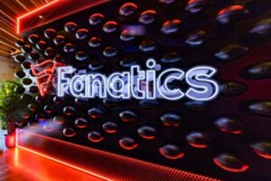 Read more about the article Fanatics raises $1.5B at a $27B valuation as it evolves into a ‘digital sports platform’ – TechCrunch