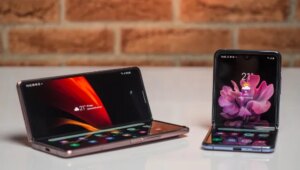 Read more about the article Samsung’s Upcoming Foldable Phones, Z Flip4 & Z Fold4 Might Be Priced Very Competitively- Technology News, FP