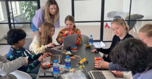 Read more about the article Amsterdam needs more girls in ICT: this is how