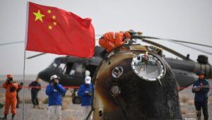 Read more about the article Chinese astronauts land after six months on space station, in longest mission to date for Beijing- Technology News, FP