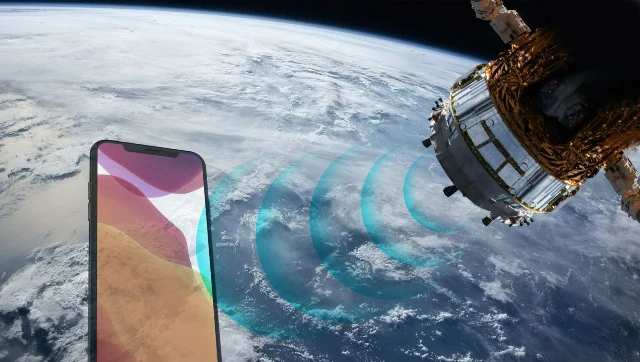 You are currently viewing Apple is apparently planning to launch a secret space network for iPhones- Technology News, FP
