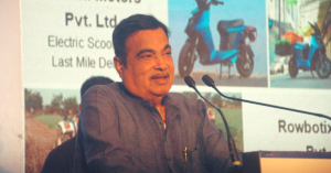 Read more about the article Pune Can Become A Transport Hub For Electric Vehicles: Nitin Gadkari