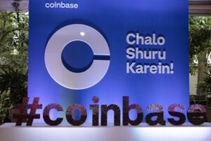 Read more about the article Coinbase taps former Snap India head in emerging markets push – TC