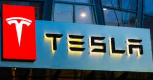 Read more about the article Tesla Holds India Launch Plans After No Inroads On Import Taxes