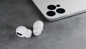 Read more about the article Apple AirPods Pro 2 will come with a hearing aid, and a heart rate tracking among other features- Technology News, FP
