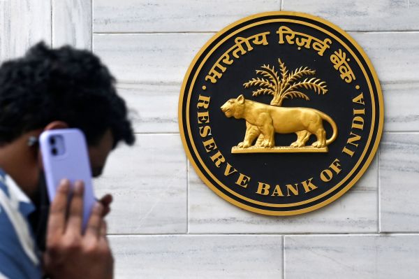 You are currently viewing India’s central bank cracks down on fintech startups – TC
